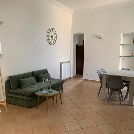 Casa Bartolo *